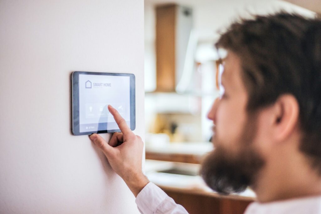 Why Professional Thermostat Installation and Replacement Matters for Your Home 8 thermostat